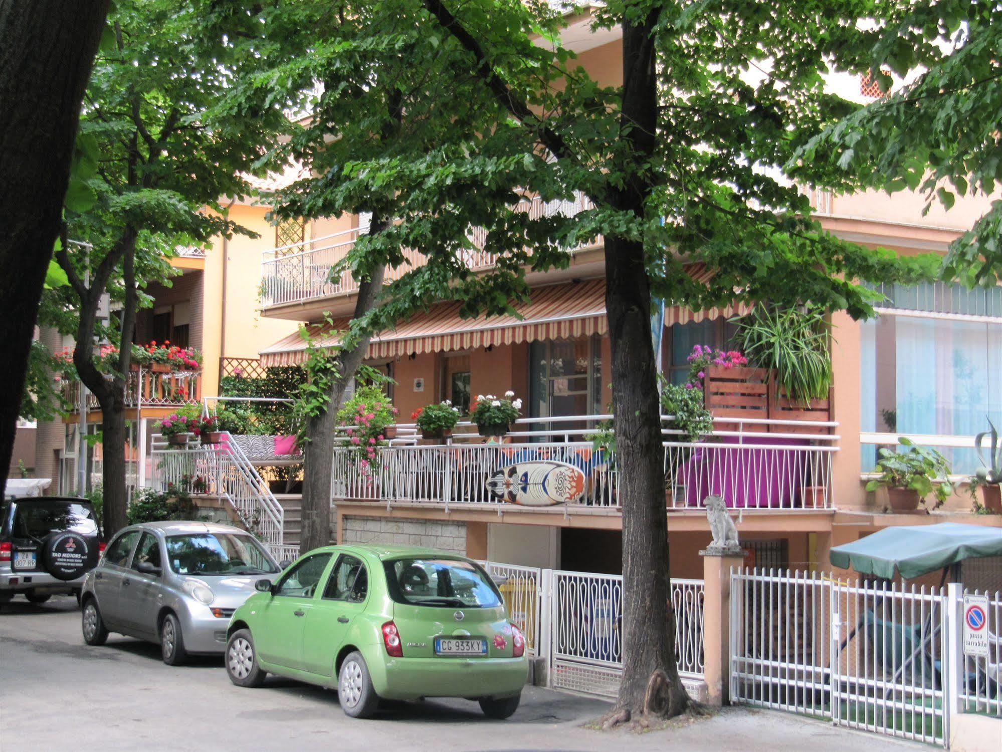 Hotel Villa Elia Rimini Exterior photo