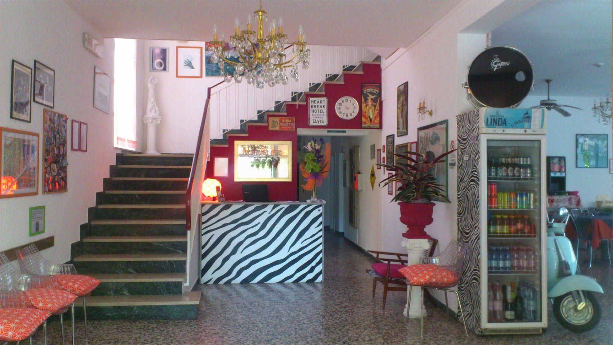 Hotel Villa Elia Rimini Exterior photo